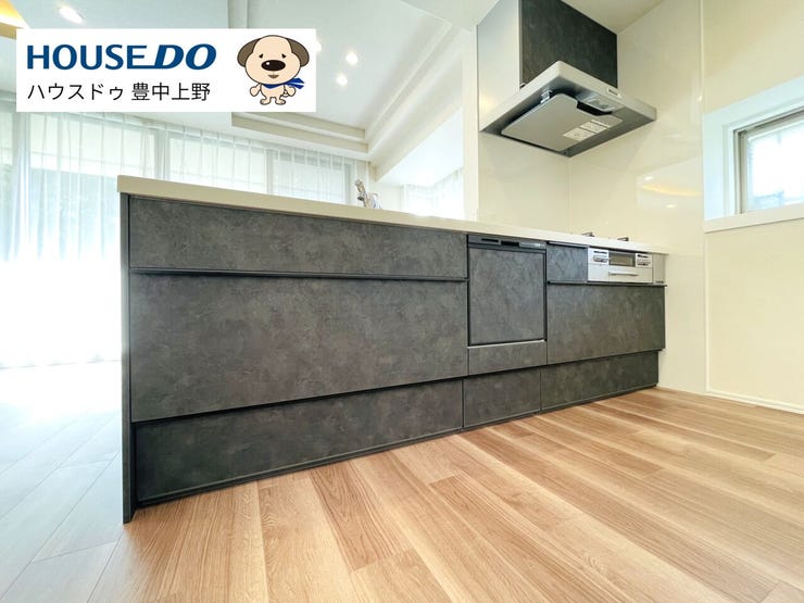 カウンターキッチンなのでご家族と会話しながら調理できます