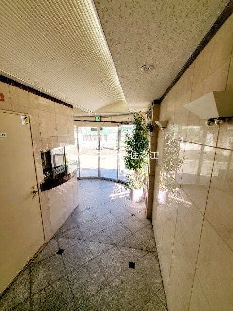 ★解放感のあるロビー。ご帰宅時も何だかホッとしますね♪