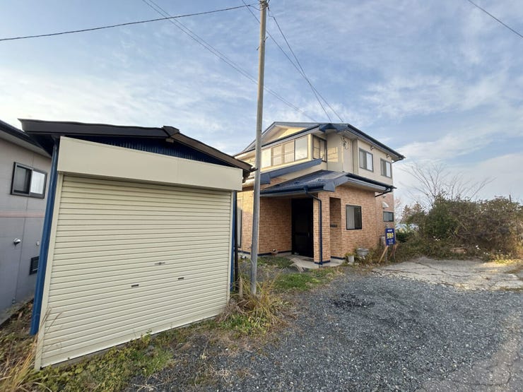 現地(2025年11月)撮影
◎本日案内可能◎
ご内覧をご希望の際は、ハウスドゥ 八戸下長へお気軽にお問い合わせください♪