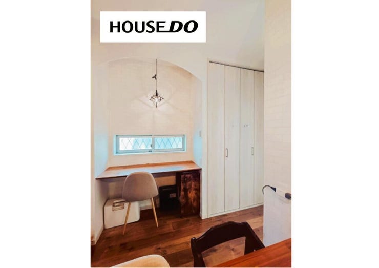 お子様がリビングで勉強していても、目が届いて安心◎声かけやサポートもしやすく、自然と会話が増えそうですね♪