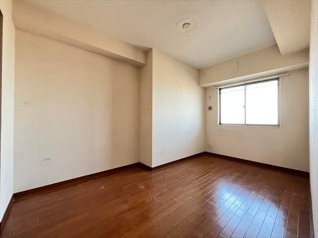 WIC付き6.5帖洋室:ゆとりのあるお部屋のため、寝室としても使用しやすそうですね。
(2026年1月9日撮影)