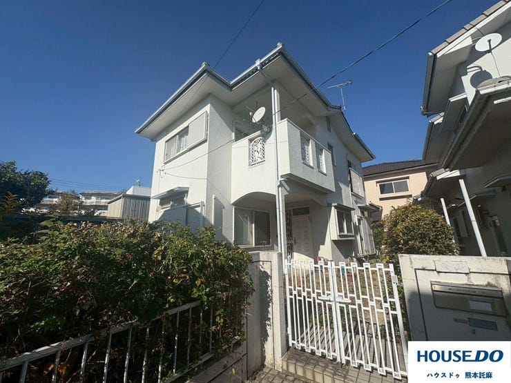 【外観】
敷地約58坪!白い外観が魅力のお家です!