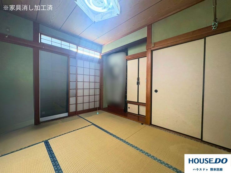 LDKと離れて和室がございます。来客時に便利ですね♪※現況優先