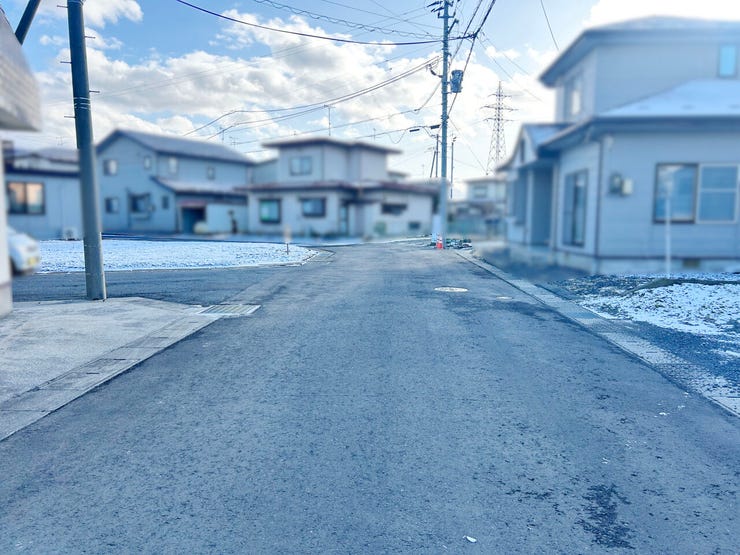 現地(2025年12月)撮影
◎建築条件無し◎
詳細は、ハウスドゥ 八戸田向までお気軽にお問い合わせくださいませ♪