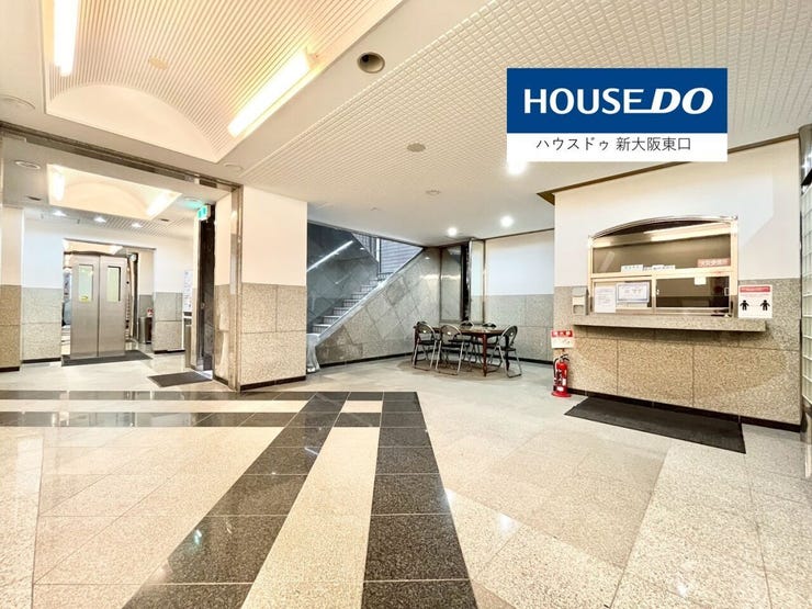 管理人さんがきれいに清掃してくださいます!
オートロックもついておりますのでセキュリティはばっちりです!