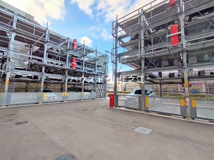 ★駐車場も区画数を多くご用意。空き状況の確認はお気軽にお申し付け下さい。