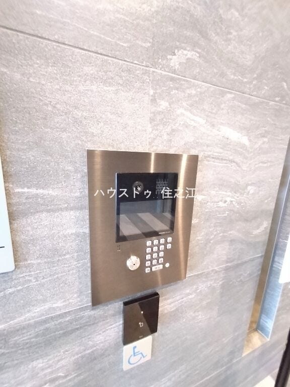 ★オートロック完備で防犯対策もしっかりしております♪