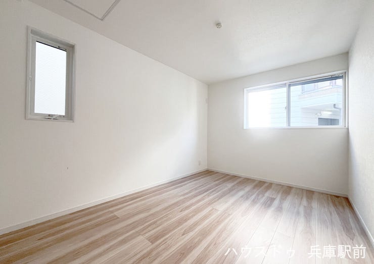 1F洋室、クローゼット付き