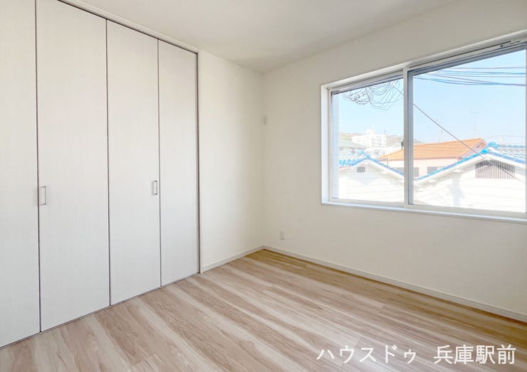 2F、4.5帖の洋室