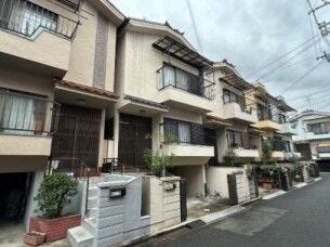 townhouse 大阪府高槻市大塚町１丁目28-33