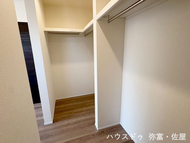 収納にゆとりが持てるWIC付!