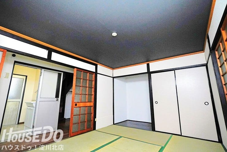 ■■■ 本日内覧可能です ■■■
2025年10月リフォーム済!
居住用はもちろん、収益・民泊等多用途な物件です◎