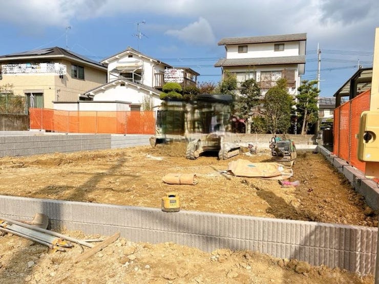 あたたかな陽が差し込み、優しい風が吹き込む陽当り・通風良好な立地です。