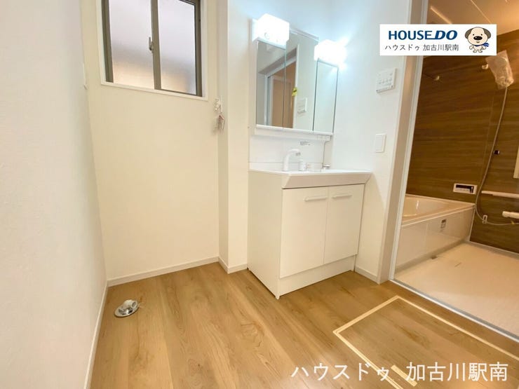 使いやすさと美しさを兼ね備えた洗面空間です♪