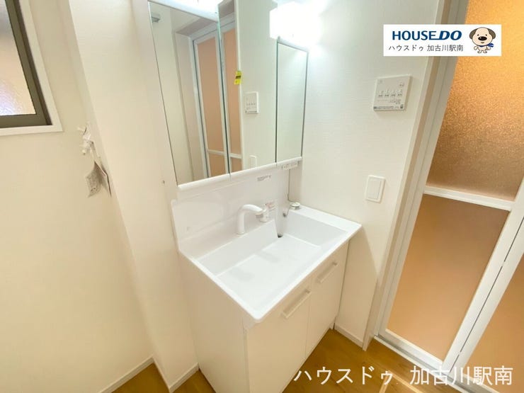 使いやすさと美しさを兼ね備えた洗面空間です♪