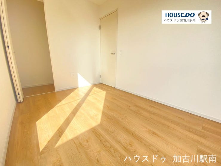 2階・4.3帖のお部屋です♪