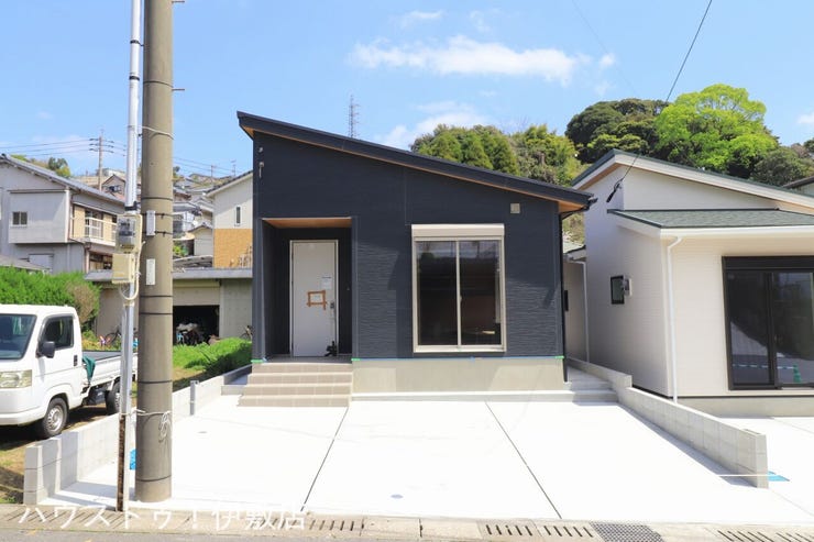 東坂元４丁目 新築戸建 東坂元４丁目／２区画 【外観写真】
同仕様物件即内覧可能です！実際に見て、触れてみてください。
お好きなお時間に見学できます。お気軽にお問合せください。