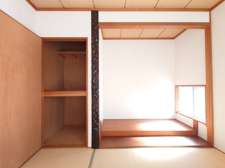 収納や窓があって使いやすい一部屋。