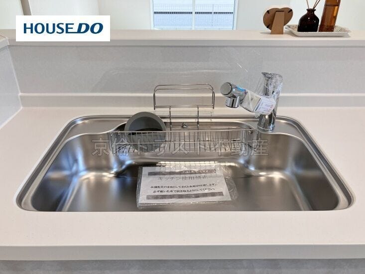 水栓と浄水器が一体のオールインワン浄水栓。