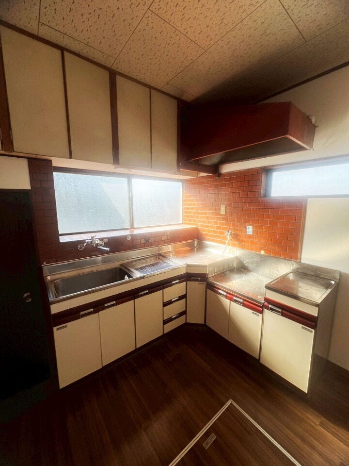 【駐車場2台分】八幡西区東折尾町5DK中古戸建♪即引き渡し可♪則松小学校・則松中学校♪