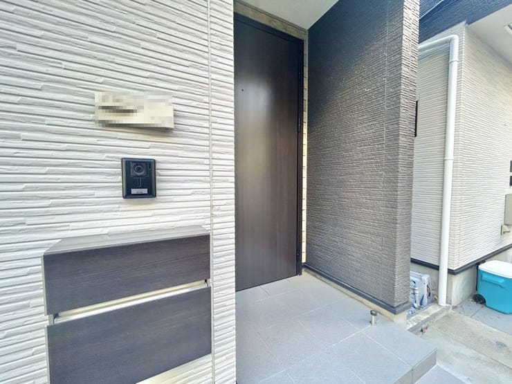 高級感のある玄関先