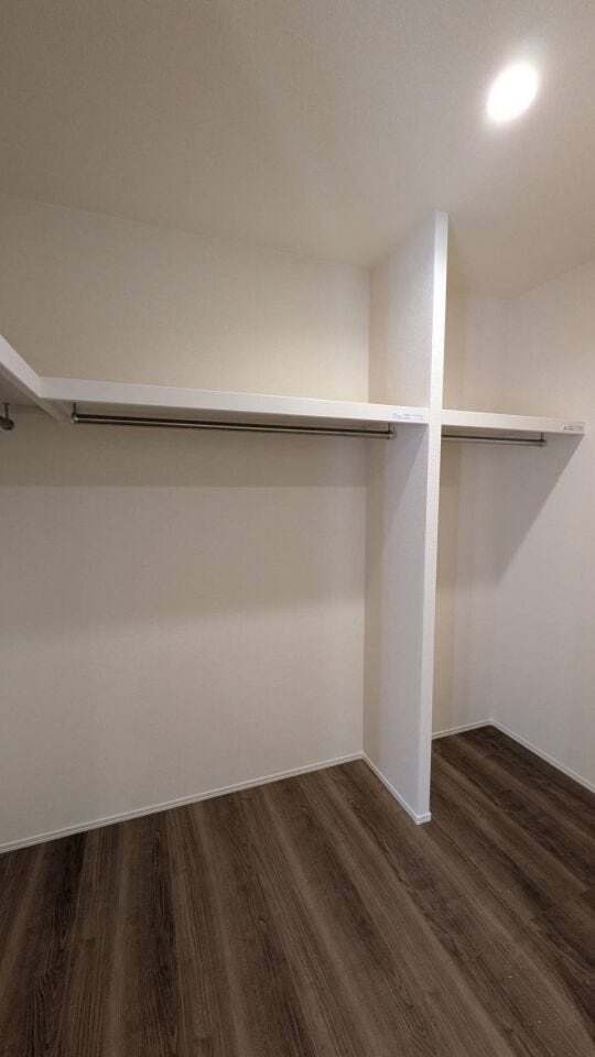 ◇2F廊下にあるウォークインクローゼット