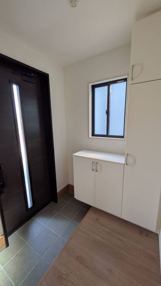 ◇シューズボックスを備えた玄関