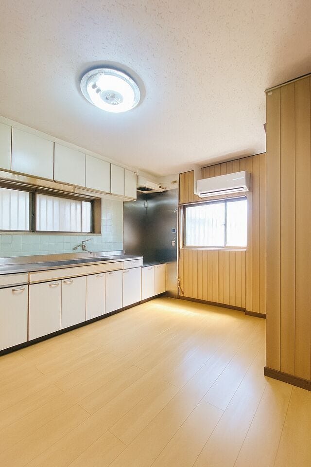 明るいDKスペース♪
※家具消しの修正をしております。