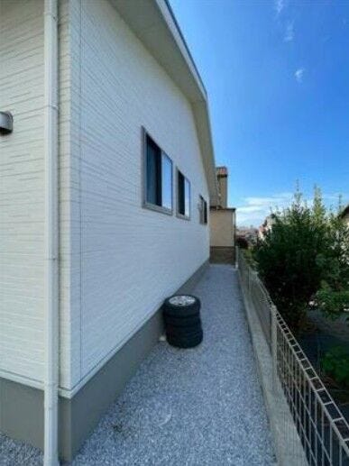 外壁もシンプルで綺麗です。