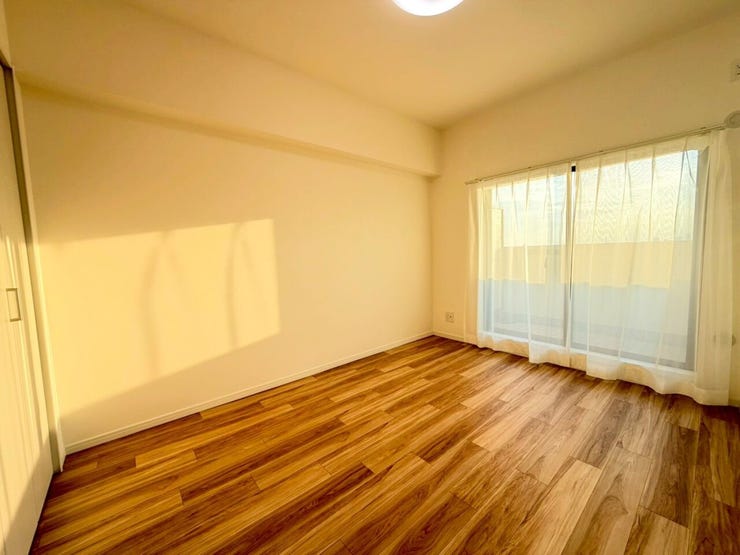 【Bed Room】
◇ご来店方法◇
ナビで「ハウスドゥさいたま北宿通り」で検索♪
ローソンストア100に駐車場に4台駐車可能!
手ぶらでOK!キッズスペース完備でお子連れでも問題なし!