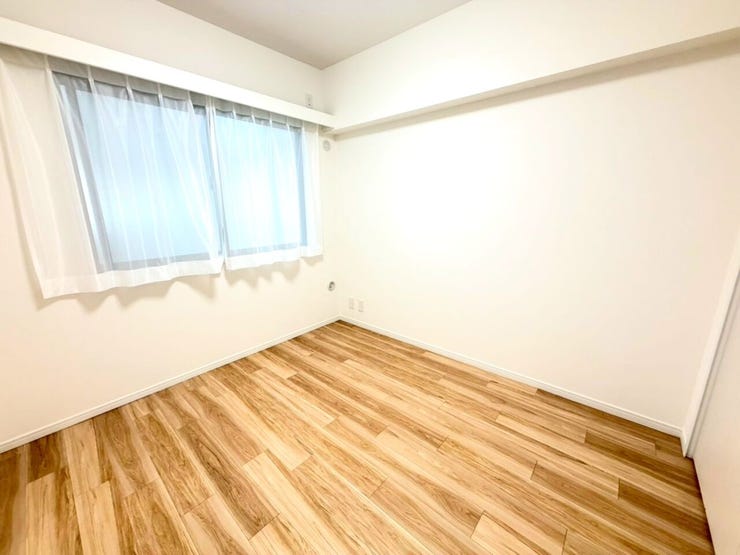 【Bed Room】
◇現地見学会開催中◇
平日や仕事終わりの夜でも「今日見てみたい!」そんなときでもOK♪
お電話1本でスタッフがすぐに駆けつけます!