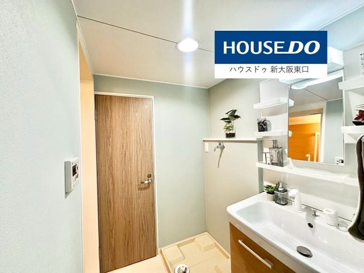 洗面スペースも余裕の広さ。
窮屈感はありません。