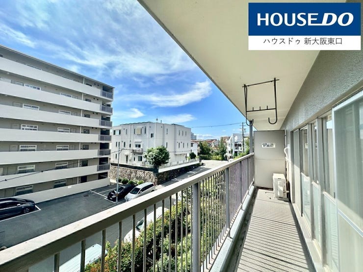 バルコニーは南向き
空が近い!