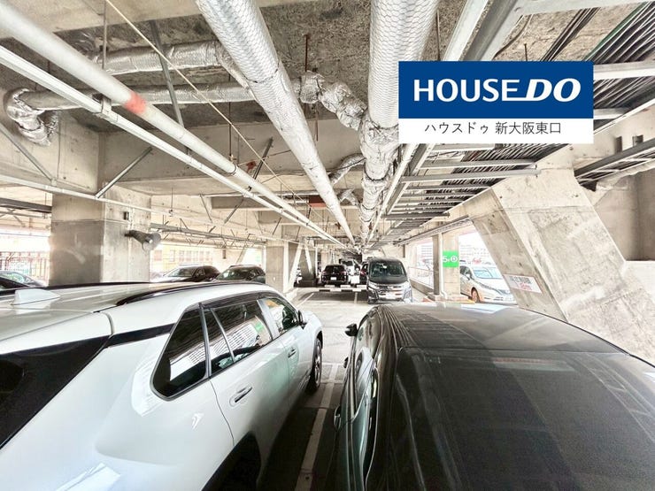 敷地内の駐車場です。