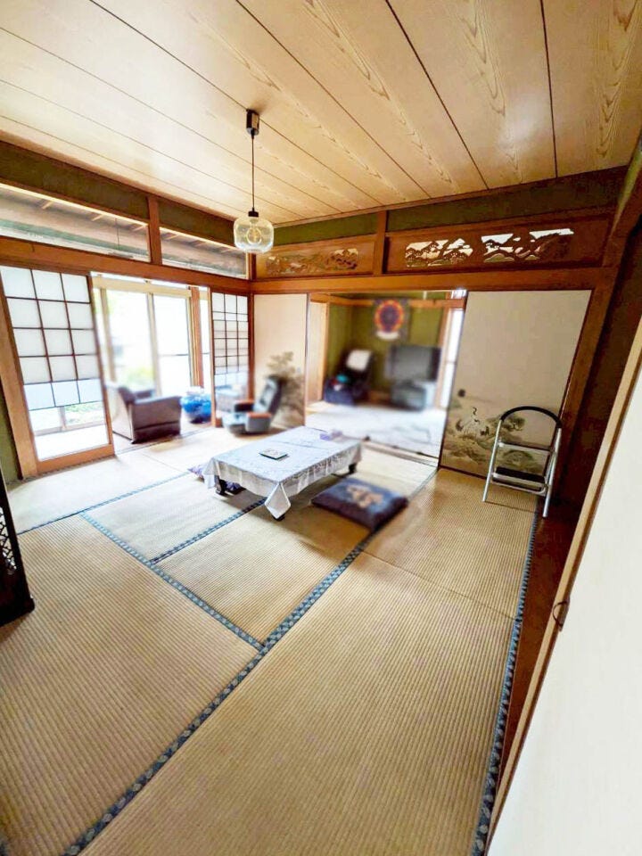 八幡西区中の原1丁目5SLDK 中古戸建♪スーパーまで徒歩約5分♪バス停まで徒歩約6分♪