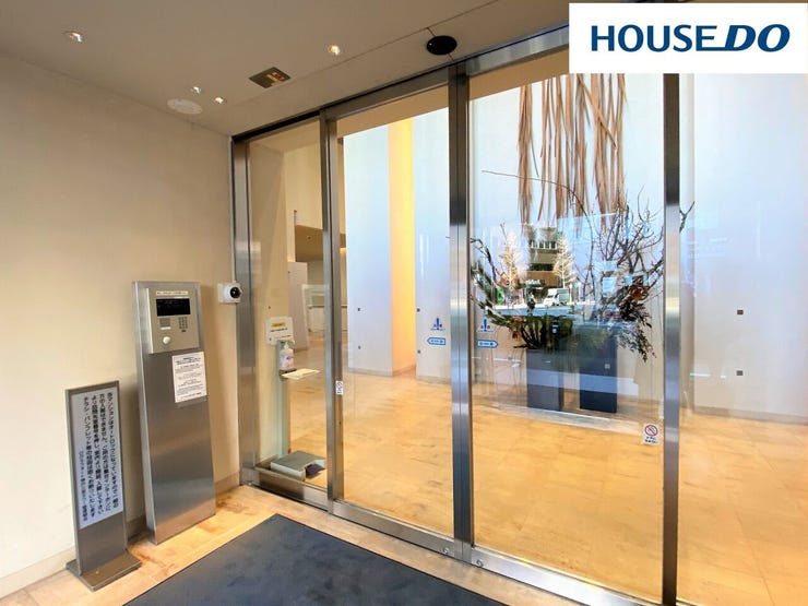 TVモニター付インターホン・24時間365日の有人管理・Wオートロックシステムで防犯面も安心♪