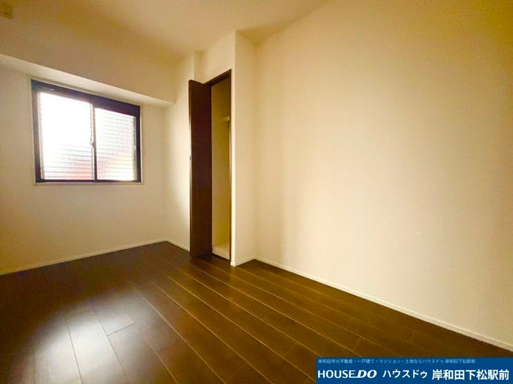 収納も完備してるので、お部屋もスッキリと過ごせそうです。