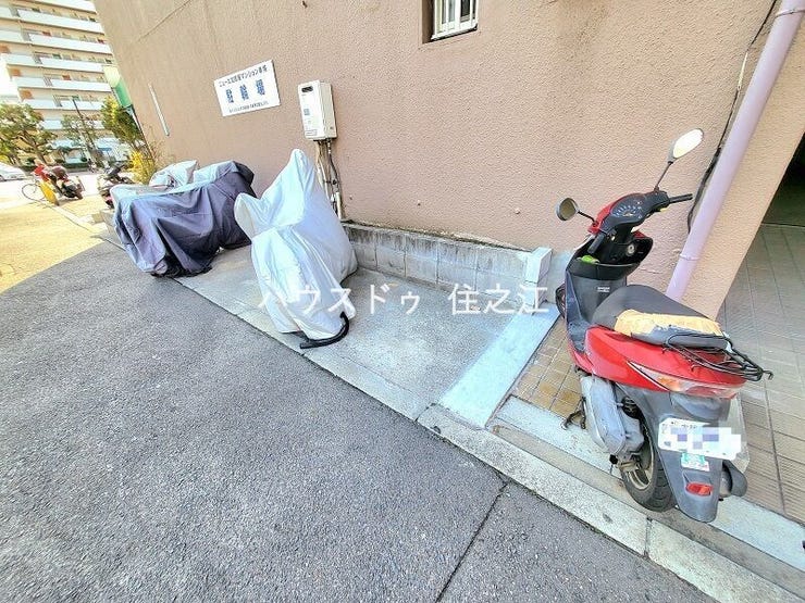 ★バイク置場。最新の空き状況の確認はお気軽にお申し付け下さい。
