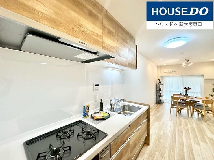 キッチン横収納棚