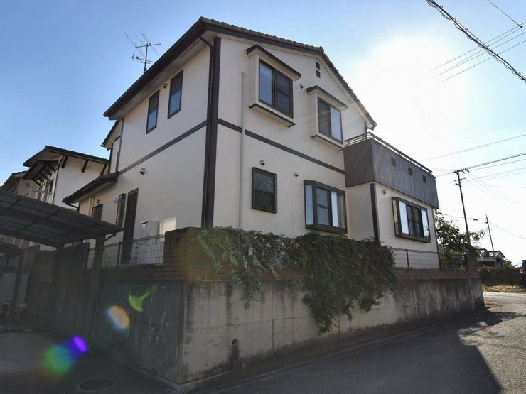 外観を北西側より撮影