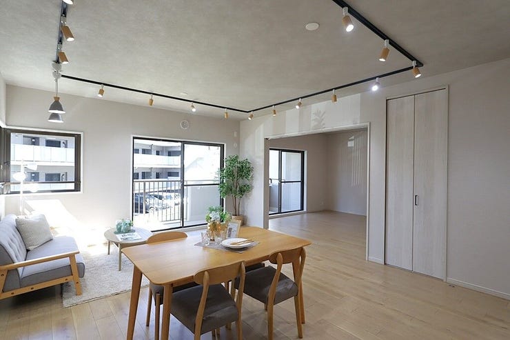 リビングは二面採光