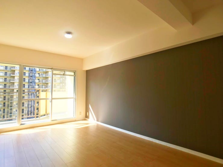 シンプルで落ち着いた雰囲気のリビング。どんなインテリアにも合わせやすい空間です。
(撮影日:2025-11-17)