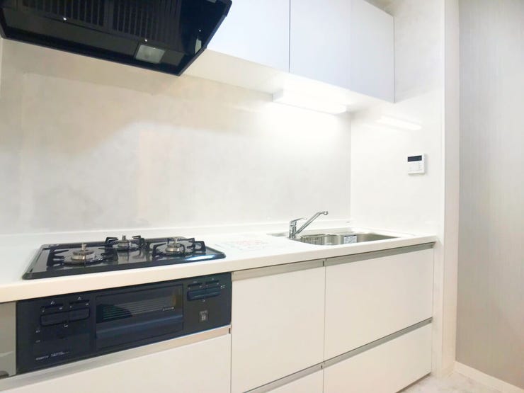 清潔感のあるキッチンは、毎日の料理が楽しくなる快適空間。動線もスムーズです。
(撮影日:2025-11-17)