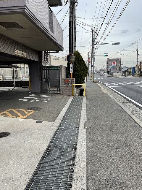 子育てに適した環境手城第1公園まで徒歩約2分と近く、お子様を外で遊ばせる場所にも困りません