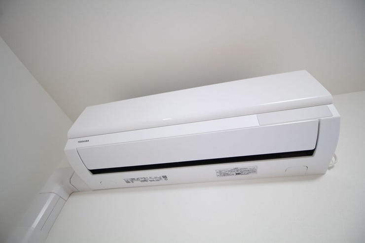 夏の暑い日や冬の寒い日に活躍するエアコン完備♪