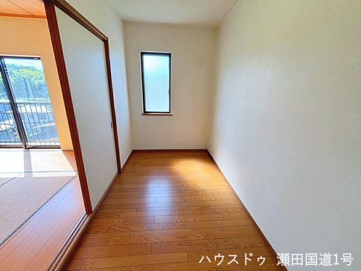 書斎、趣味の部屋、衣裳部屋、トレーニングスペースなど、ライフスタイルに合わせて柔軟に活用できます。