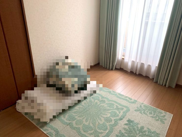 明るい木目のフローリング!どんな家具にも合わせやすいです。