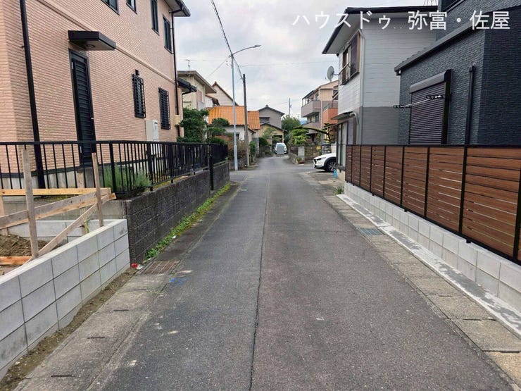 天王川公園まで約400m!桜や藤など季節の移り変わりを感じられます(^^)