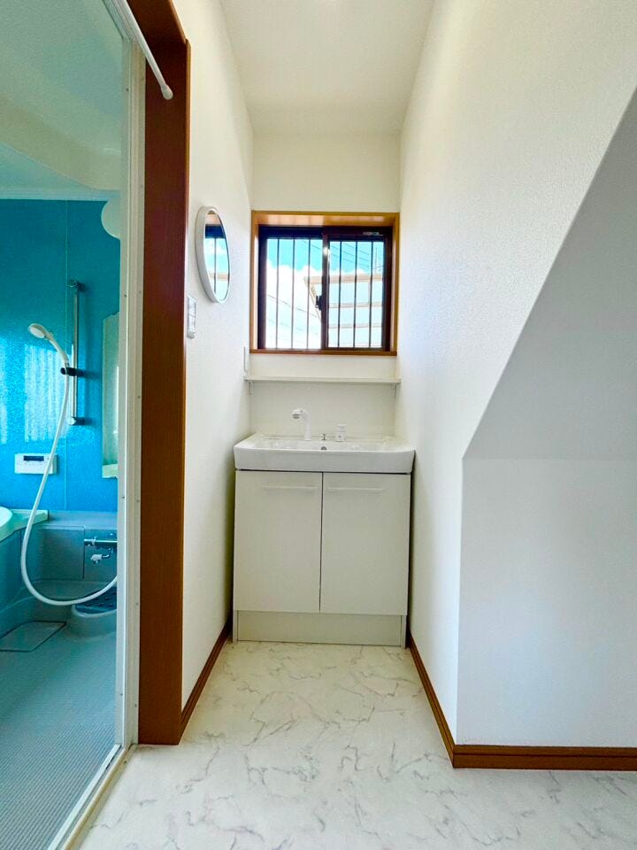 収納スペース付き