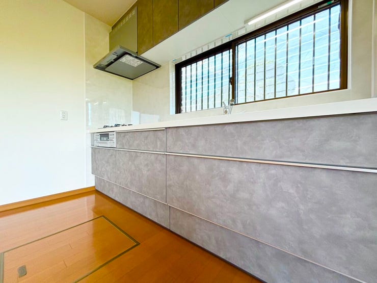 新調の落ち着きのあるキッチン!!